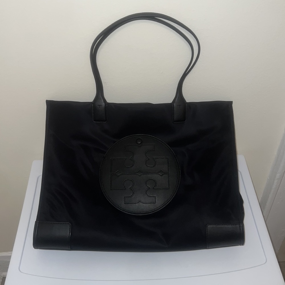 BRAND NEW TORY BURCH TOTE BAG